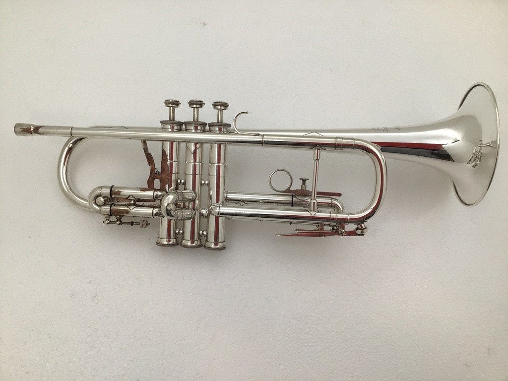 Gebruikte Bes Trompet Monke verzilverd incl.originele koffer, Muziek en Instrumenten, Gebruikt, -, -, Monke