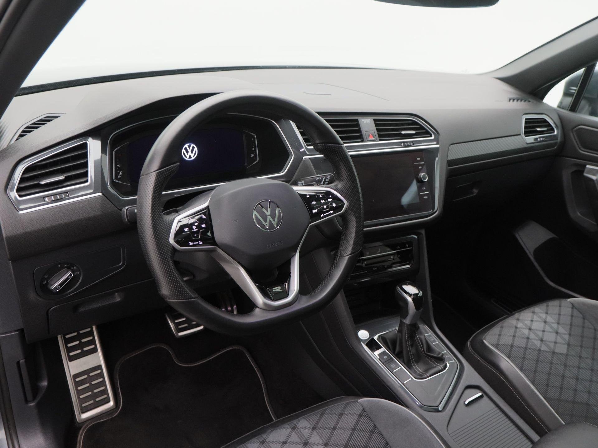 Volkswagen Tiguan Allspace 1.5 TSi 150 Pk Automaat R-Line Bu, Dealer onderhouden, Stof, Euro 6, 4 cilinders