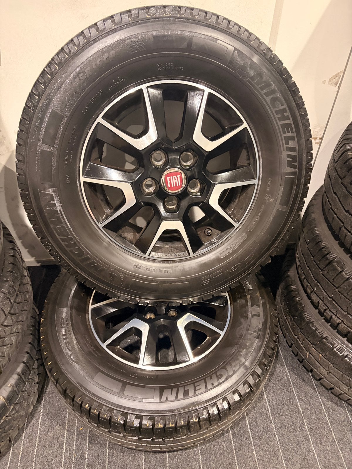 Originele Fiat 16 inch Lichtmetalen Velgen 225/75 R16CP, Ophalen, Zo goed als nieuw