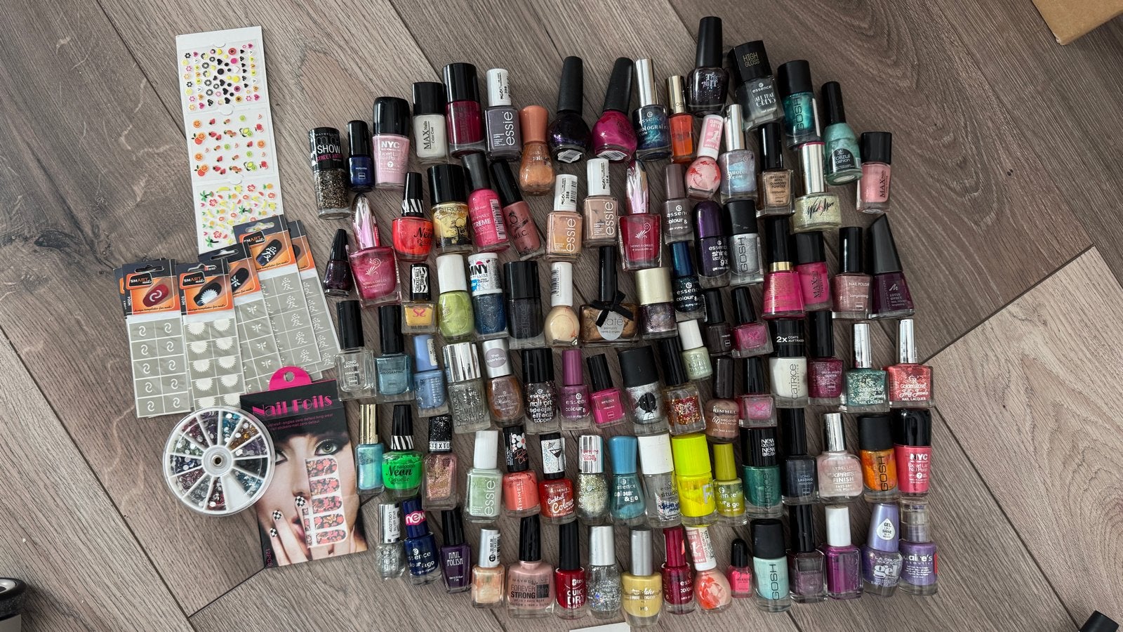 Grote collectie nagellak (95 stuks!) en nail art accessoires, Ophalen of Verzenden, Gebruikt, Overige kleuren, Handen en Nagels