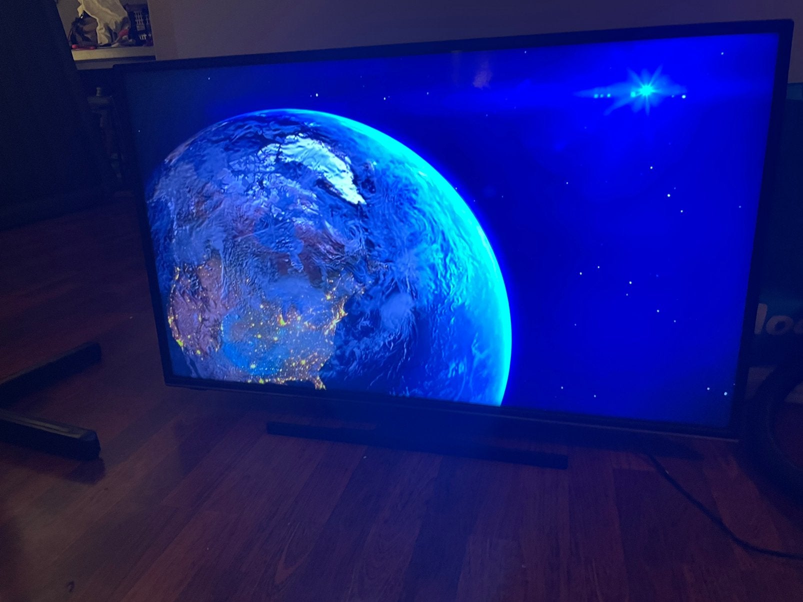 Foto 7 van Toshiba 43 inch 4K Android Smart tv - google tv - wifi