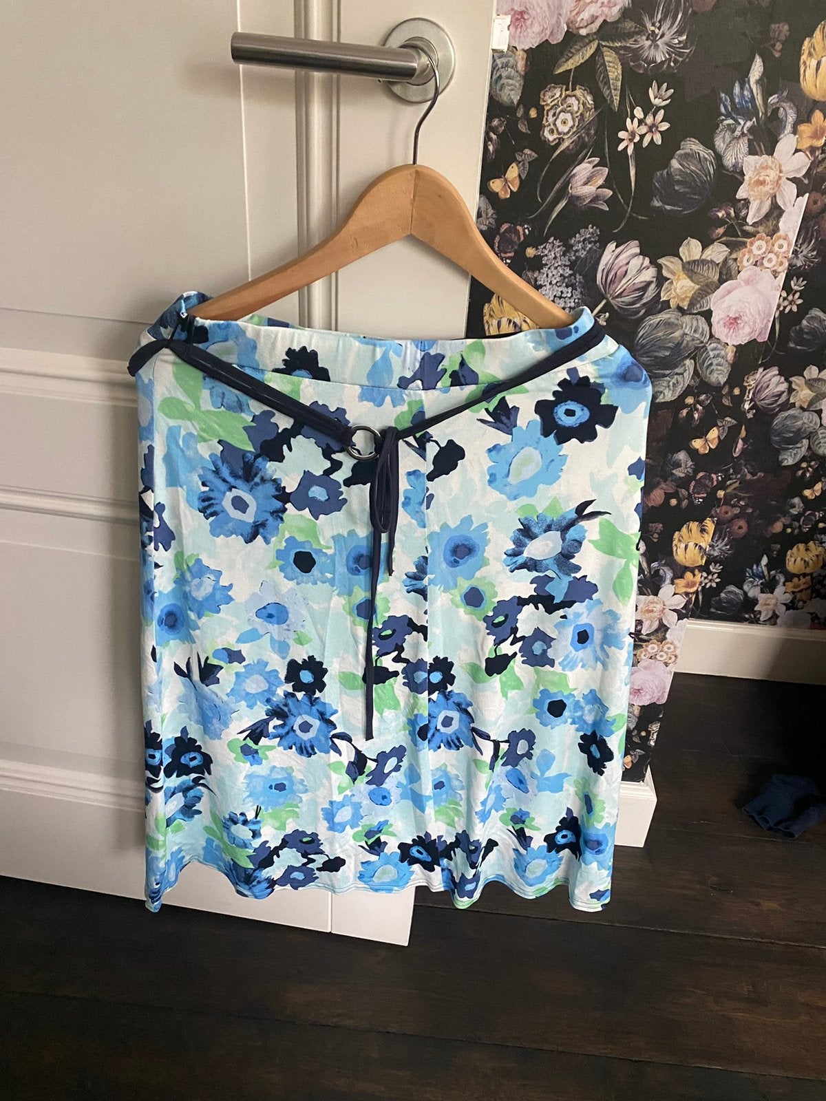 Rok midi lichtblauw bloemen merk Frank Walder mt 38, Kleding | Dames, Maat 38/40 (M), Blauw, Ophalen of Verzenden, Zo goed als nieuw