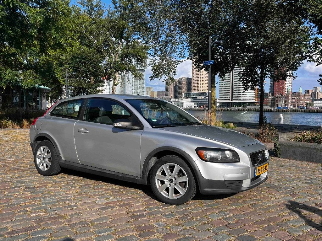 Volvo C30 1.6 2007 APK tot juni 27 Airco Nette auto, Auto's, Voorwielaandrijving, Stof, 4 cilinders, 4 stoelen