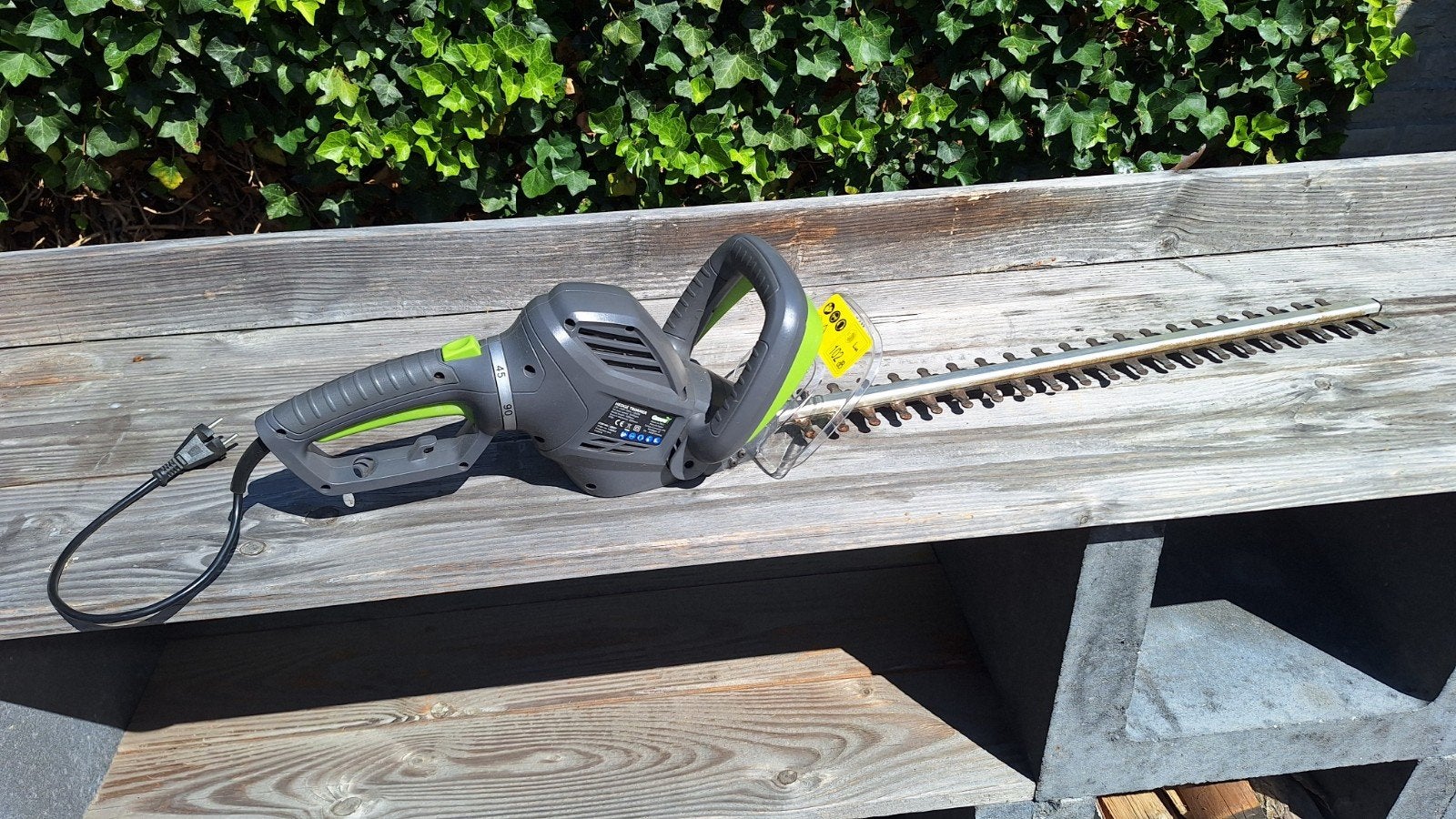 Grouw elektrische heggenschaar 650W, 650mm bladlengte, Tuin en Terras, Ophalen, Gebruikt, Elektrisch, Grouw