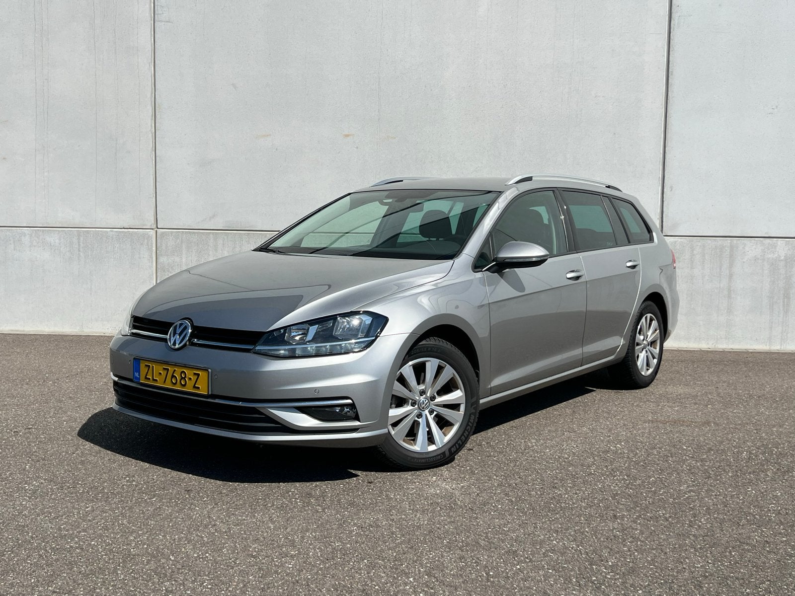 Volkswagen Golf Variant 1.6 TDI DSG, Navi, Camera, Massage, Alcantara, Origineel Nederlands, Stationwagon, Diesel