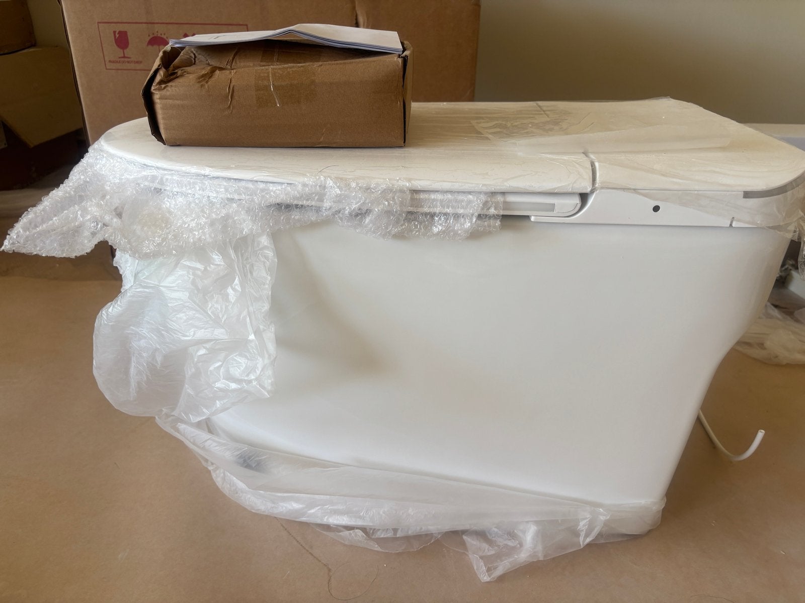 Homary Smart Toilet met ingebouwd spoelsysteem en nachtlicht, Ophalen, Nieuw, Toilet