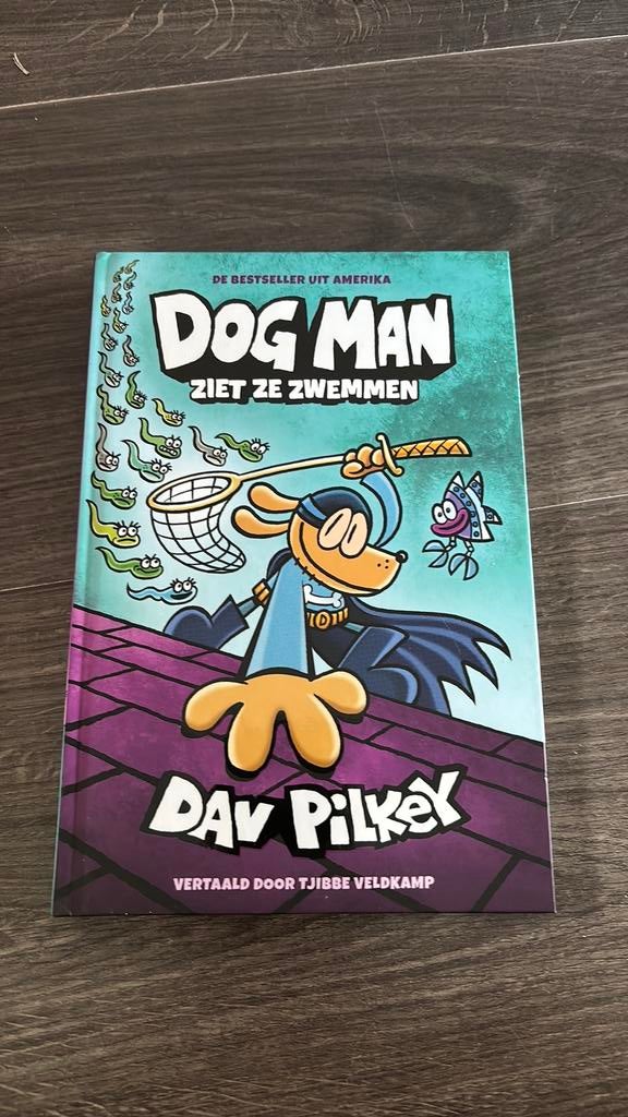 Dog man ziet ze zwemmen - Dav Pilkey, Ophalen of Verzenden, Nieuw