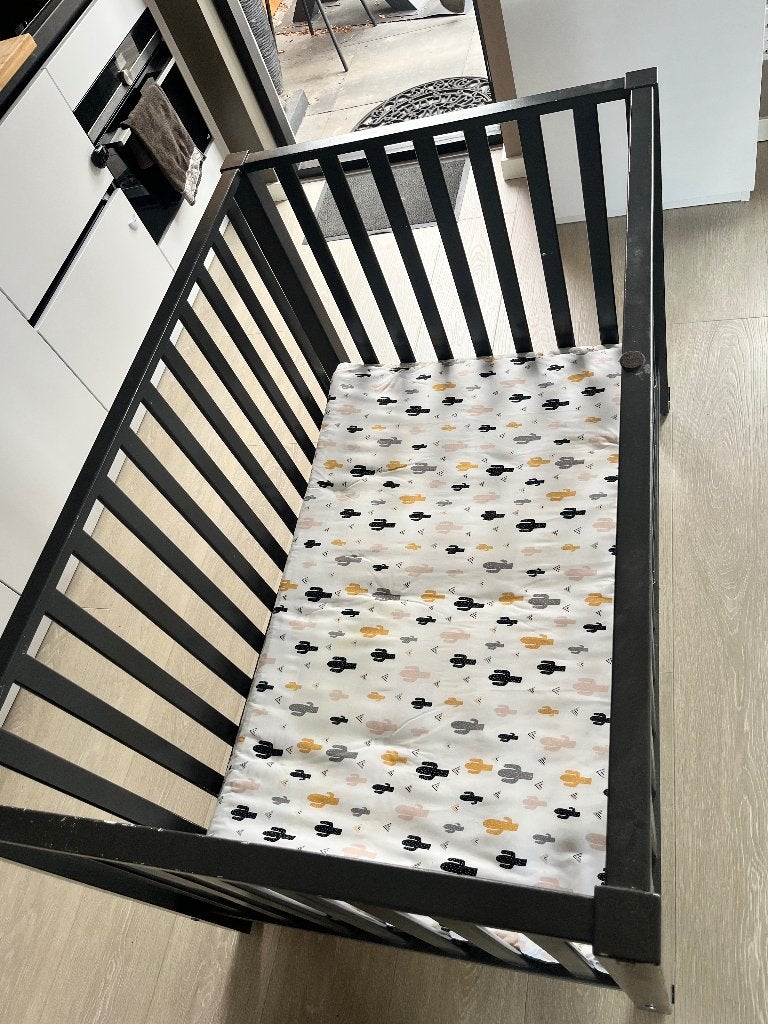 Tweelingbox inclusief 2 boxkleden, Kinderen en Baby's, Boxen, Ophalen, Gebruikt, Rechthoekig, In hoogte verstelbaar