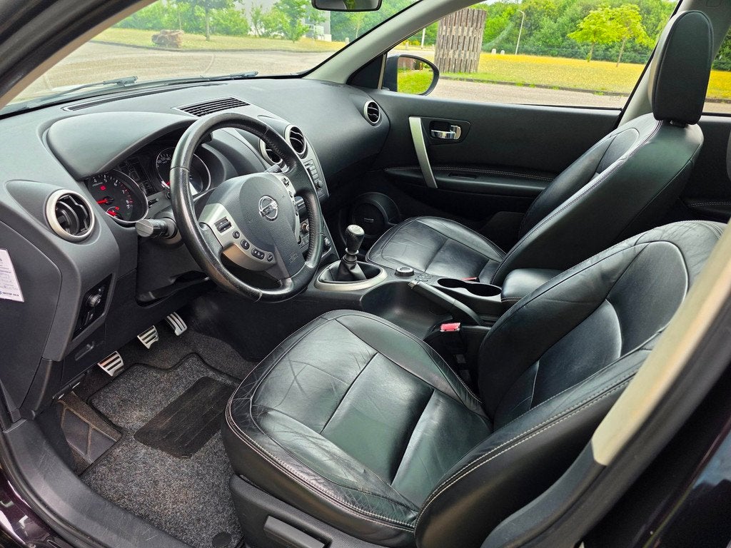 Nissan Qashqai +2 2.0 Tekna 4WD 7-PERSOONS, Auto's, Nissan, Euro 5, Gebruikt, 7 stoelen, Leder