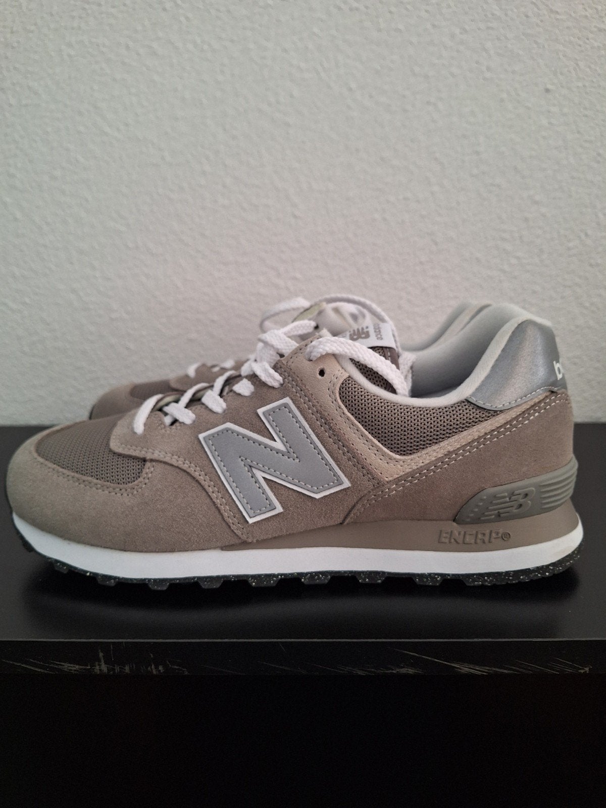 New Balance maat 42, Ophalen of Verzenden, Zo goed als nieuw