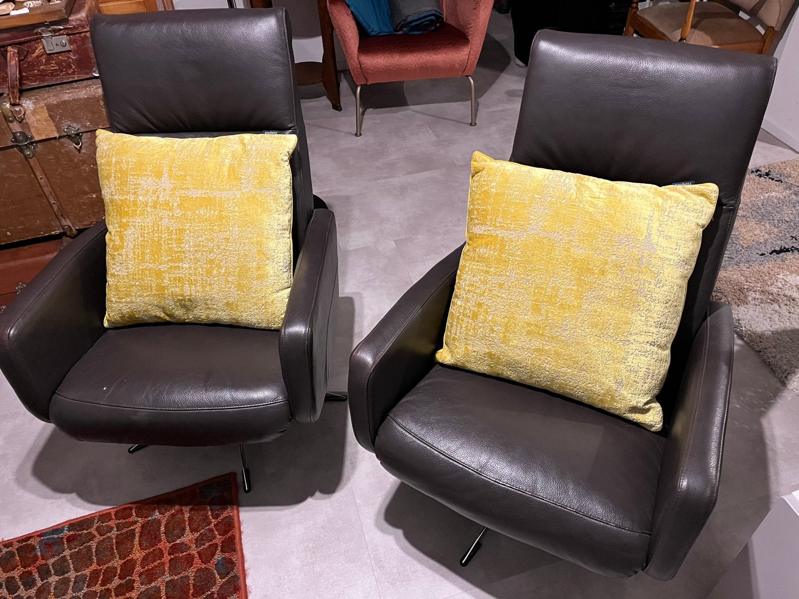 2x draai fauteuils - hjort knudsen, Ophalen, Minder dan 75 cm, Zo goed als nieuw, Leer