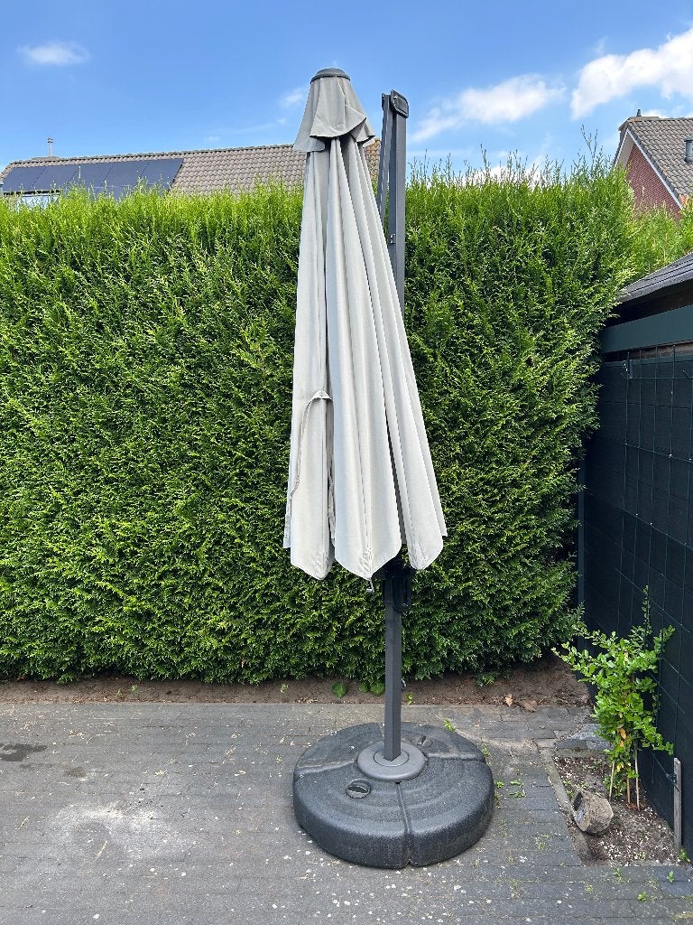 Zweefparasol, Tuin en Terras, Parasols, Ophalen, Gebruikt, Verstelbaar, 2 tot 3 meter