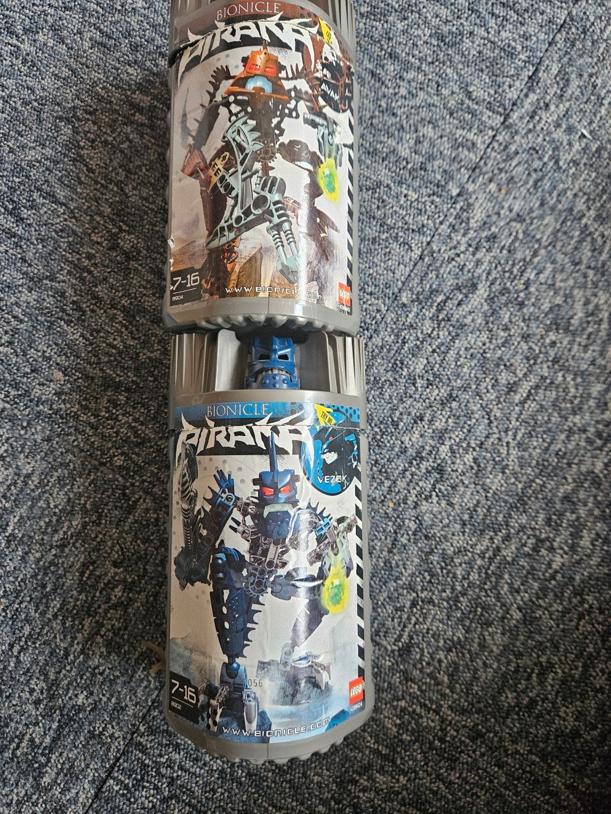 Lego Bionicle Piraka 8902 en 8904, Lego, Ophalen of Verzenden, Zo goed als nieuw, Complete set