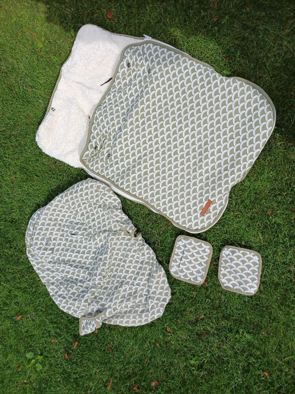 Little Dutch Maxi-Cosi Set - Schelpenpatroon, Ophalen, Autogordel, Zo goed als nieuw, 0 t/m 13 kg