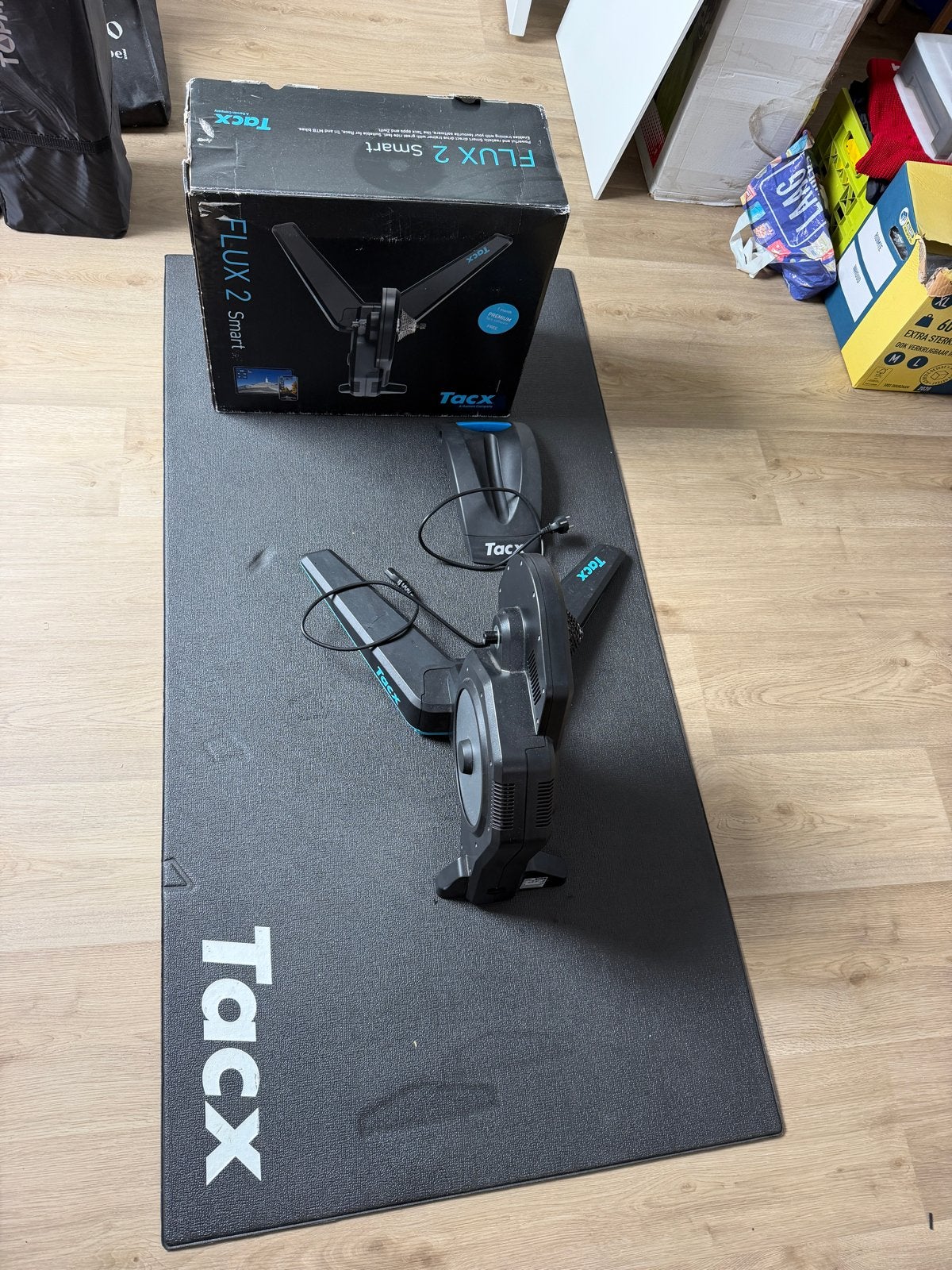 Tacx Flux 2 Smart fietstrainer met mat, Ophalen of Verzenden, Zo goed als nieuw, Overige typen
