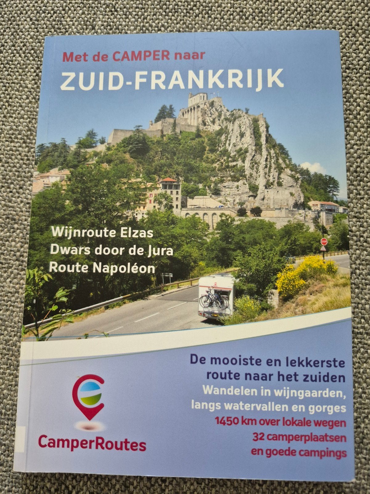 Mike Bisschops - Met de camper naar Zuid-Frankrijk, Boeken, Overige merken, Europa, Ophalen of Verzenden, Zo goed als nieuw