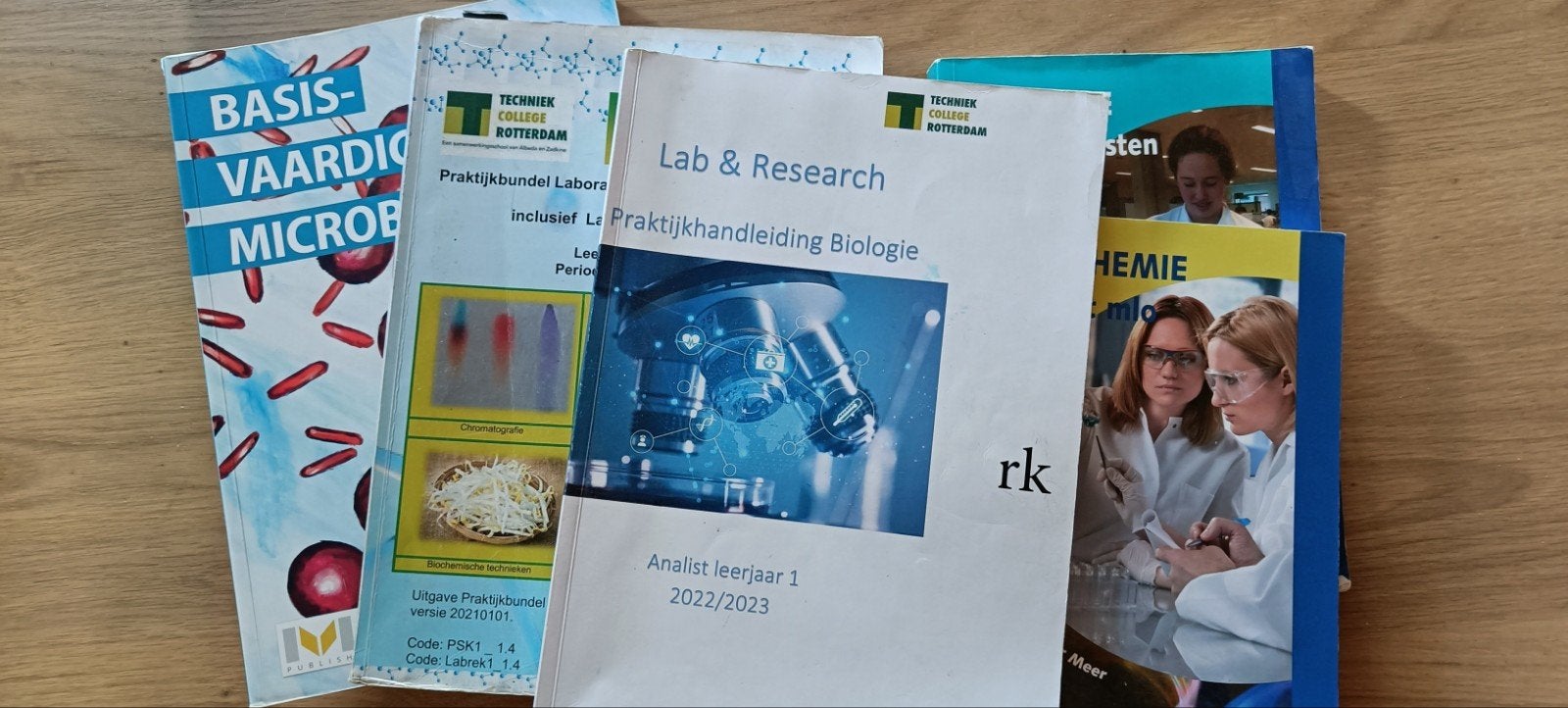 Studieboeken laboranten e/o analisten opleiding, Ophalen of Verzenden, Zo goed als nieuw, Overige niveaus, Biologie