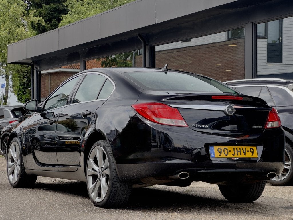 Opel Insignia 2.0 TURBO SPORT NAVI AIRCO LED LMV PDC, Gebruikt, 4 cilinders, Handgeschakeld, Grijs