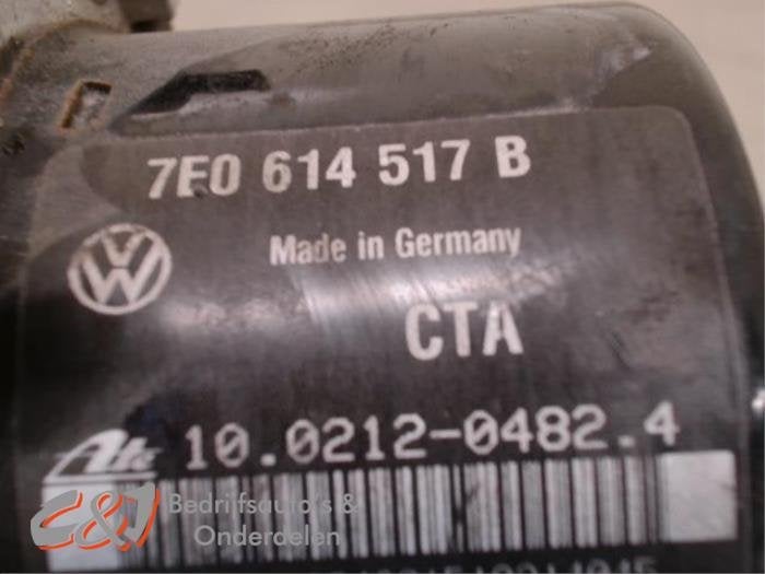 ABS Pomp van een Volkswagen Transporter, Gebruikt, -, Volkswagen, -