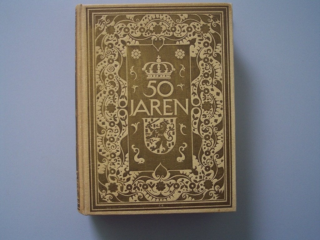 gedenkboek 50 JAREN GOUDEN REGERINGSJUBILEUM H.M. WILHELMINA, Verzamelen, Koninklijk Huis en Royalty, Ophalen of Verzenden, Gebruikt