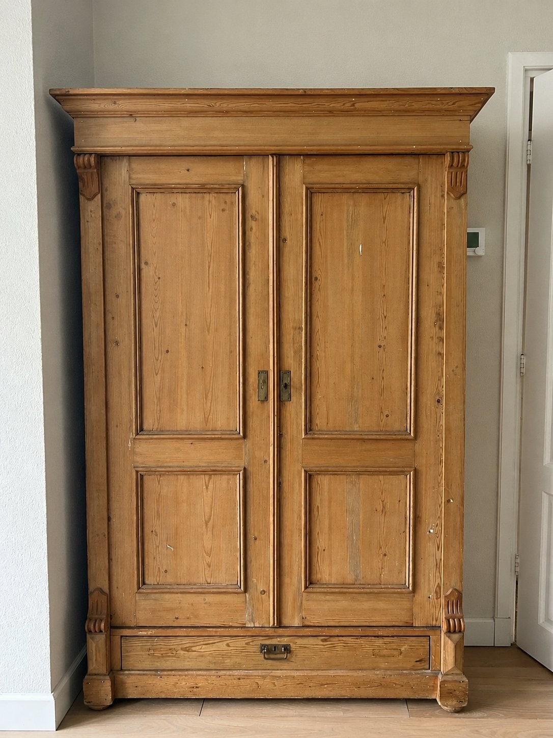 Grenen Servies kast, Ophalen, Gebruikt