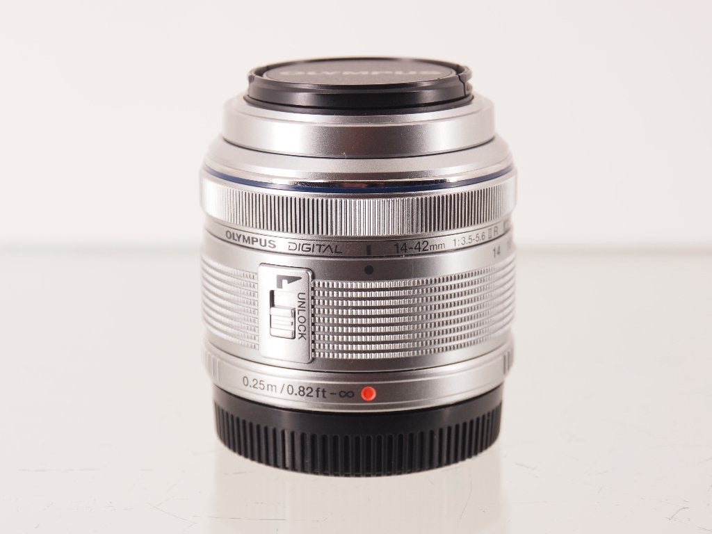 nog ALS NIEUW: OM-System Olympus 14-42mm II R MSC mft, Multi-coated, Micro Four Thirds, Olympus, Ophalen of Verzenden