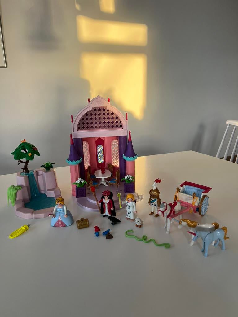 Playmobil Sprookjeskasteel (5756), Ophalen