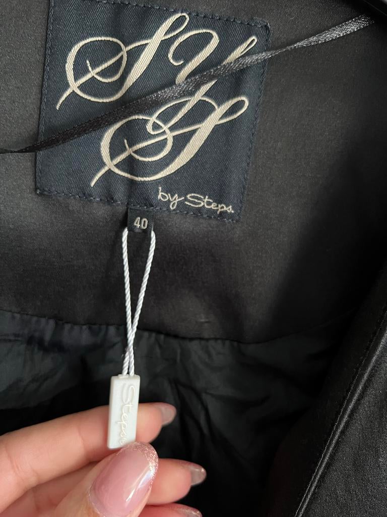 Zwarte glimmende bolero van Steps maat 40, Kleding | Dames, Maat 38/40 (M), Verzenden, Zwart, Jasje