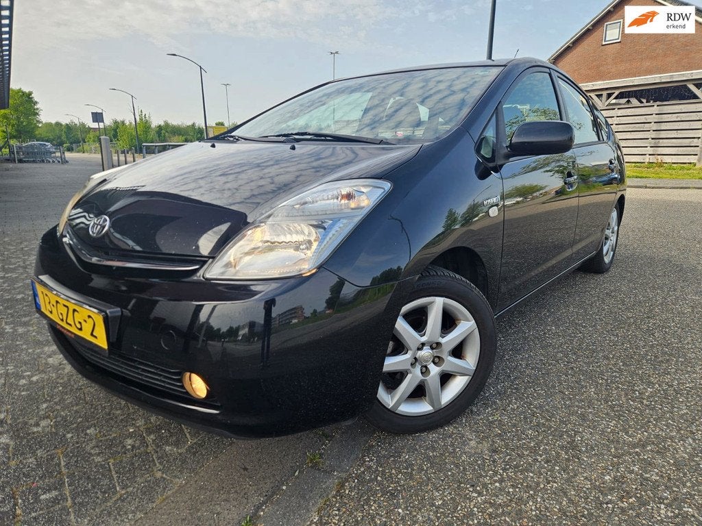 Toyota Prius 1.5 VVT-i Business Edition GARANTIE Leer Bekled, Auto's, Toyota, 1497 cc, Gebruikt, 4 cilinders, Bedrijf