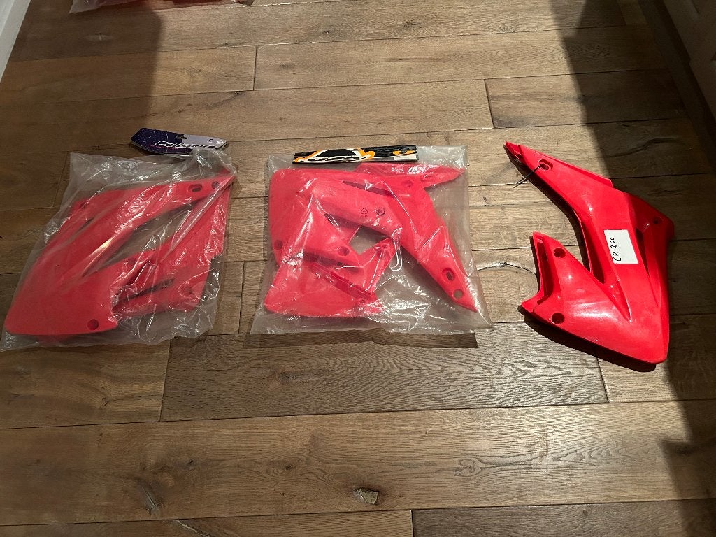 Radiator kappen rood Honda CR 125/250 02-07, Ophalen of Verzenden