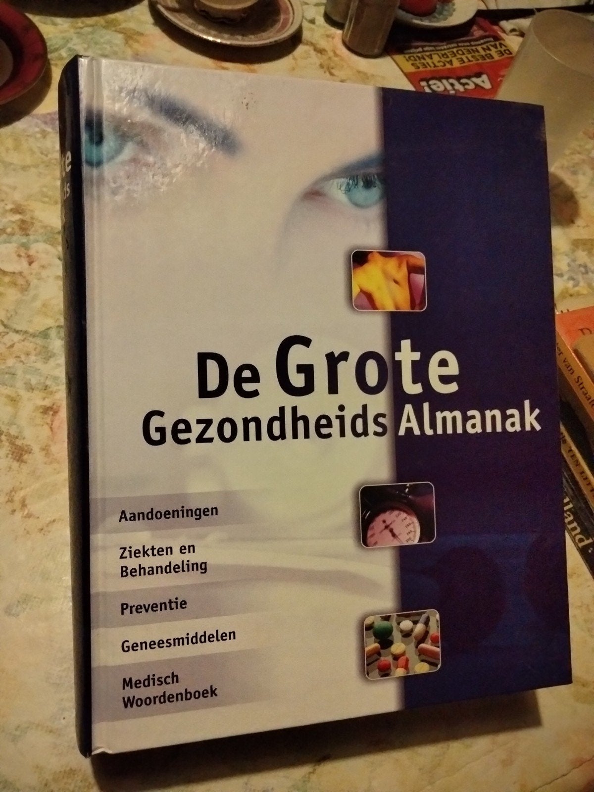 De grote gezondheids Almanak, Ophalen of Verzenden, Zo goed als nieuw, Overige onderwerpen