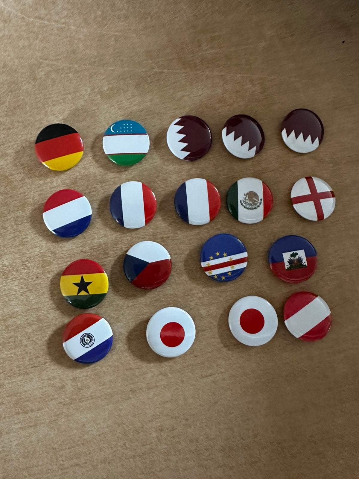 Dekamarkt WK buttons te ruil, Ophalen, Zo goed als nieuw, Overige onderwerpen