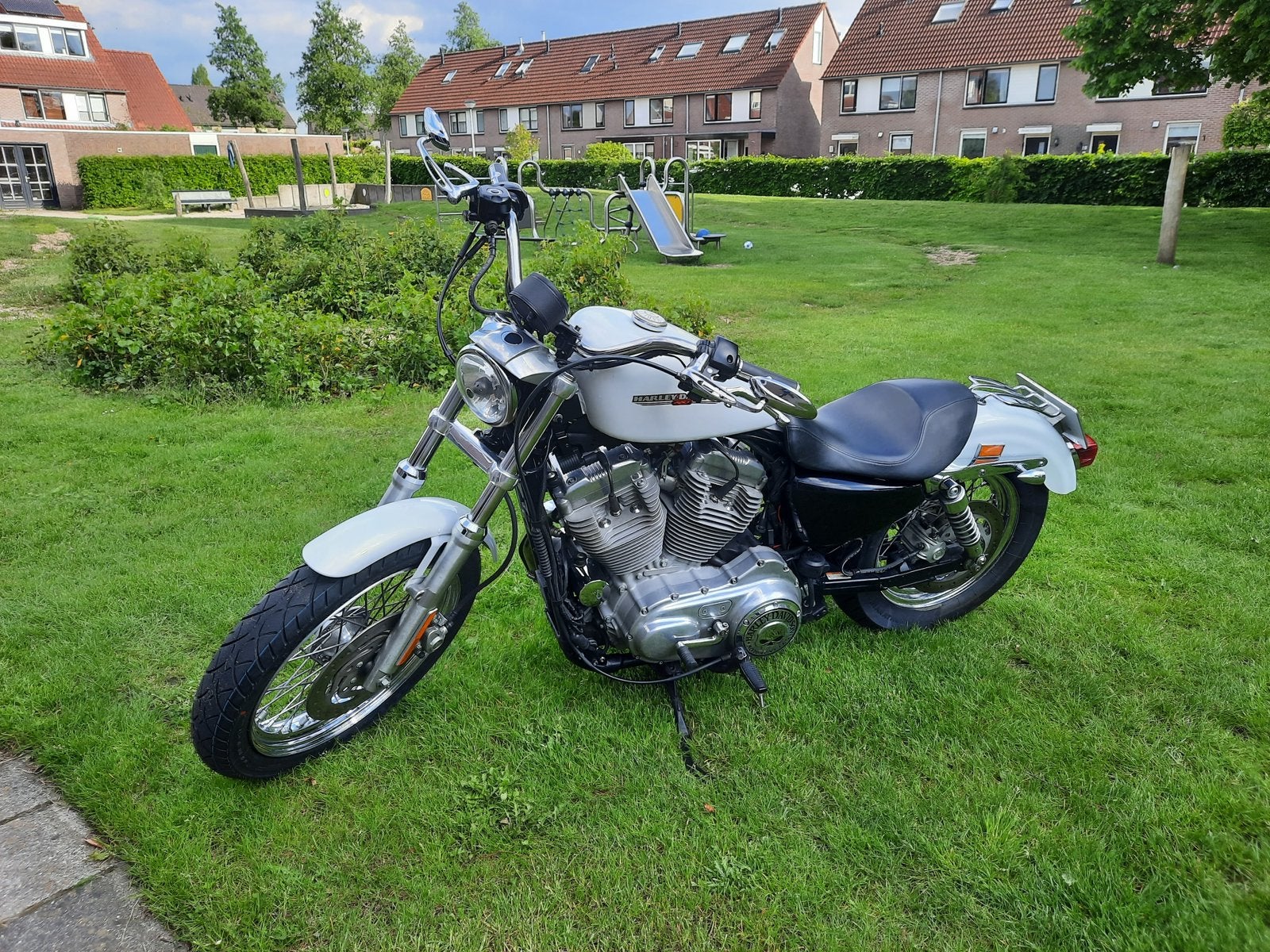Sporter 883 low, Bedrijf, Chopper