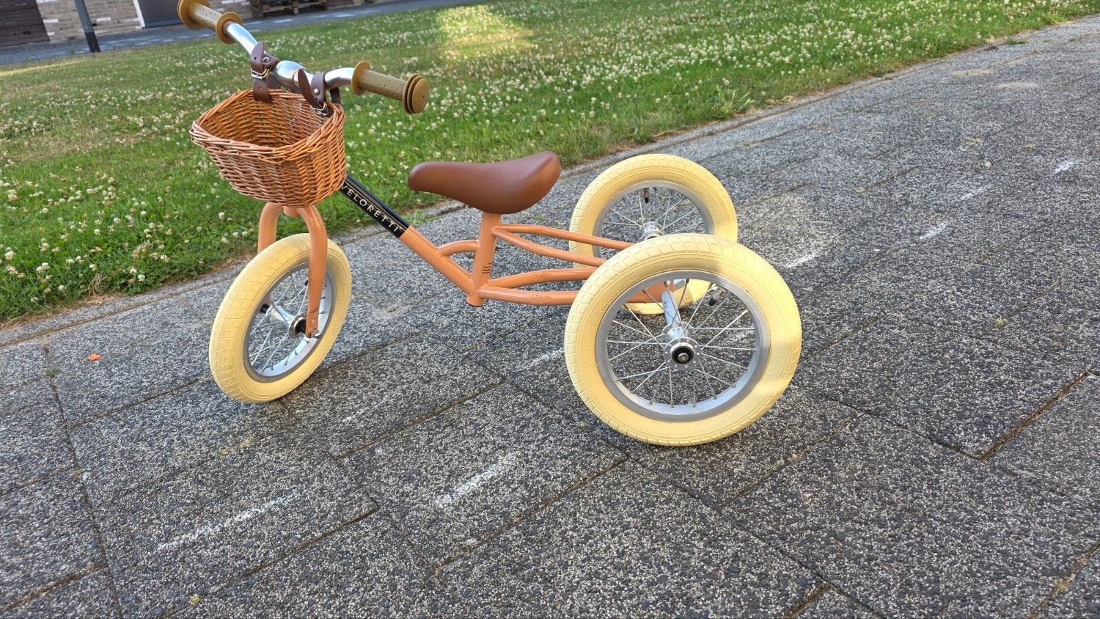 Veloretti loopfiets met mandje, Ophalen, Nieuw, Veloretti, Verstelbare zitting