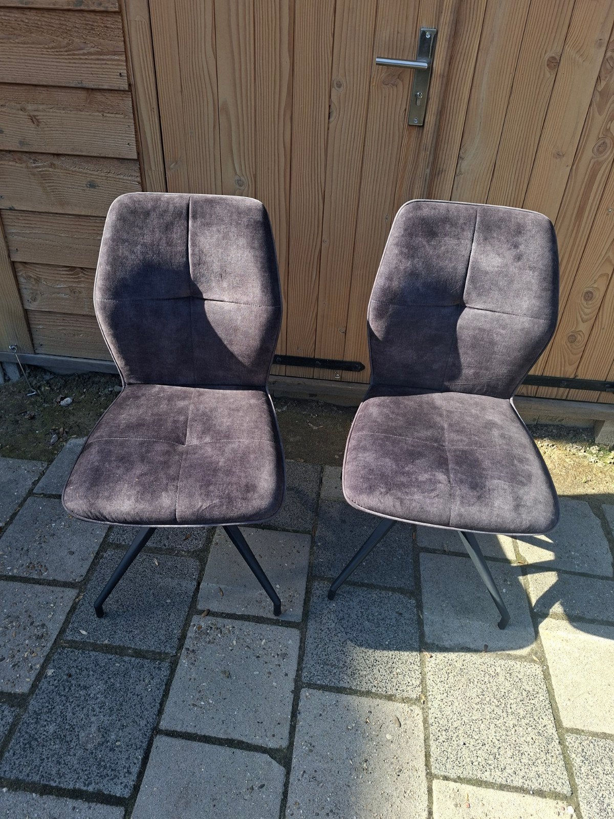 2 eetkamerstoelen, Huis en Inrichting, Stoelen, Ophalen, Twee