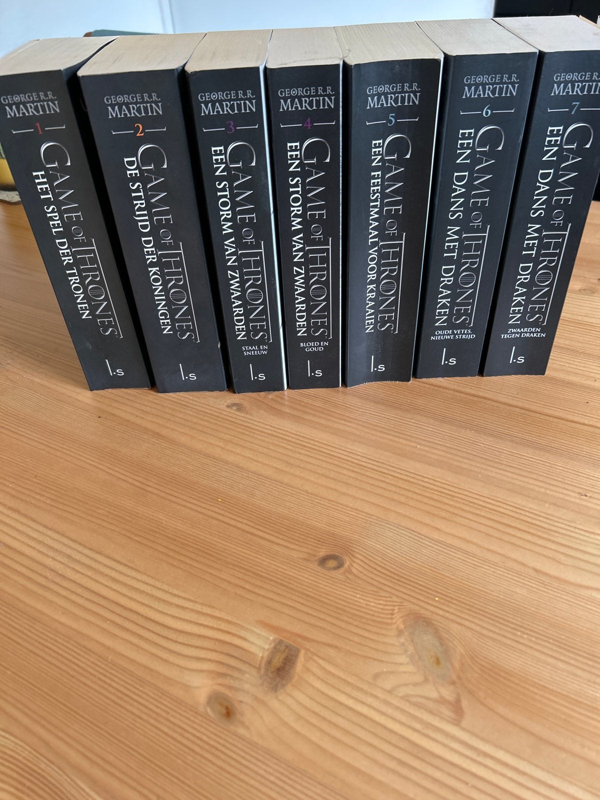 Game of Thrones Boekenreeks - George R.R. Martin (deel 1-7), Boeken, Ophalen of Verzenden, Gelezen