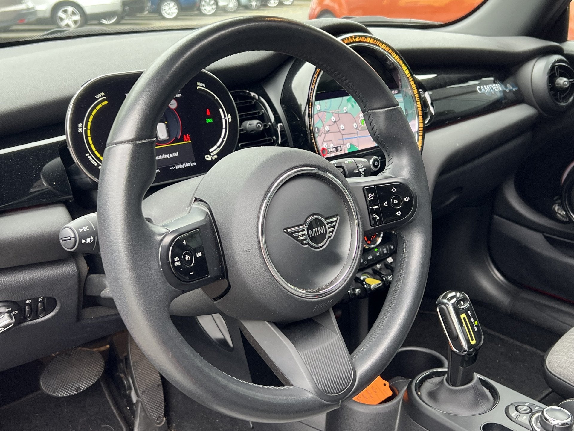 MINI Electric MINI Yours 33 kWh | 98% SOH | Panoramadak | RI, Auto's, Gebruikt, Met garantie (alle), 4 stoelen, Leder en Stof
