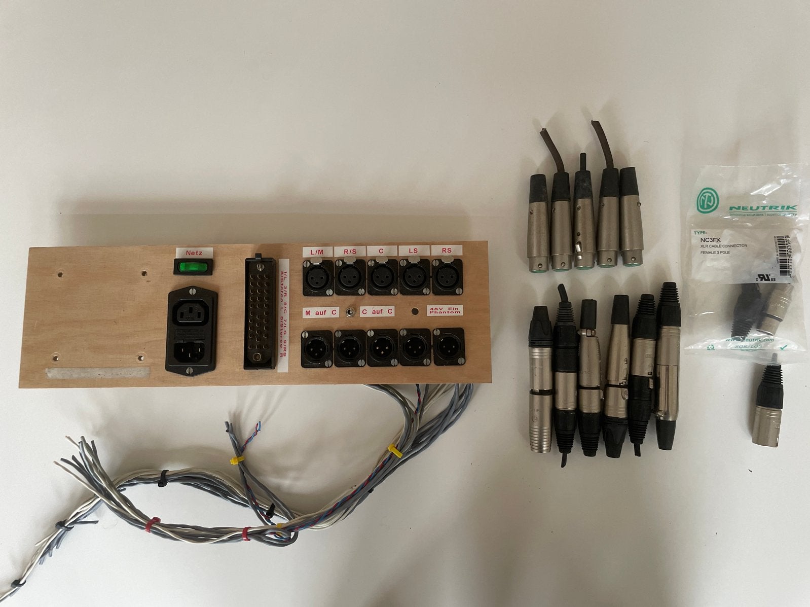 Aangepast audio patchpaneel met XLR-connectoren, Ophalen of Verzenden, Gebruikt, Apparatuur