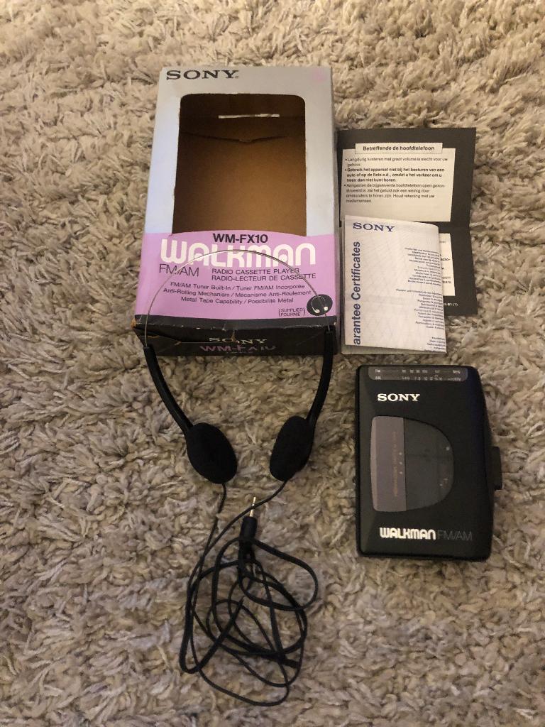 Sony WM-FX10, Ophalen, Walkman