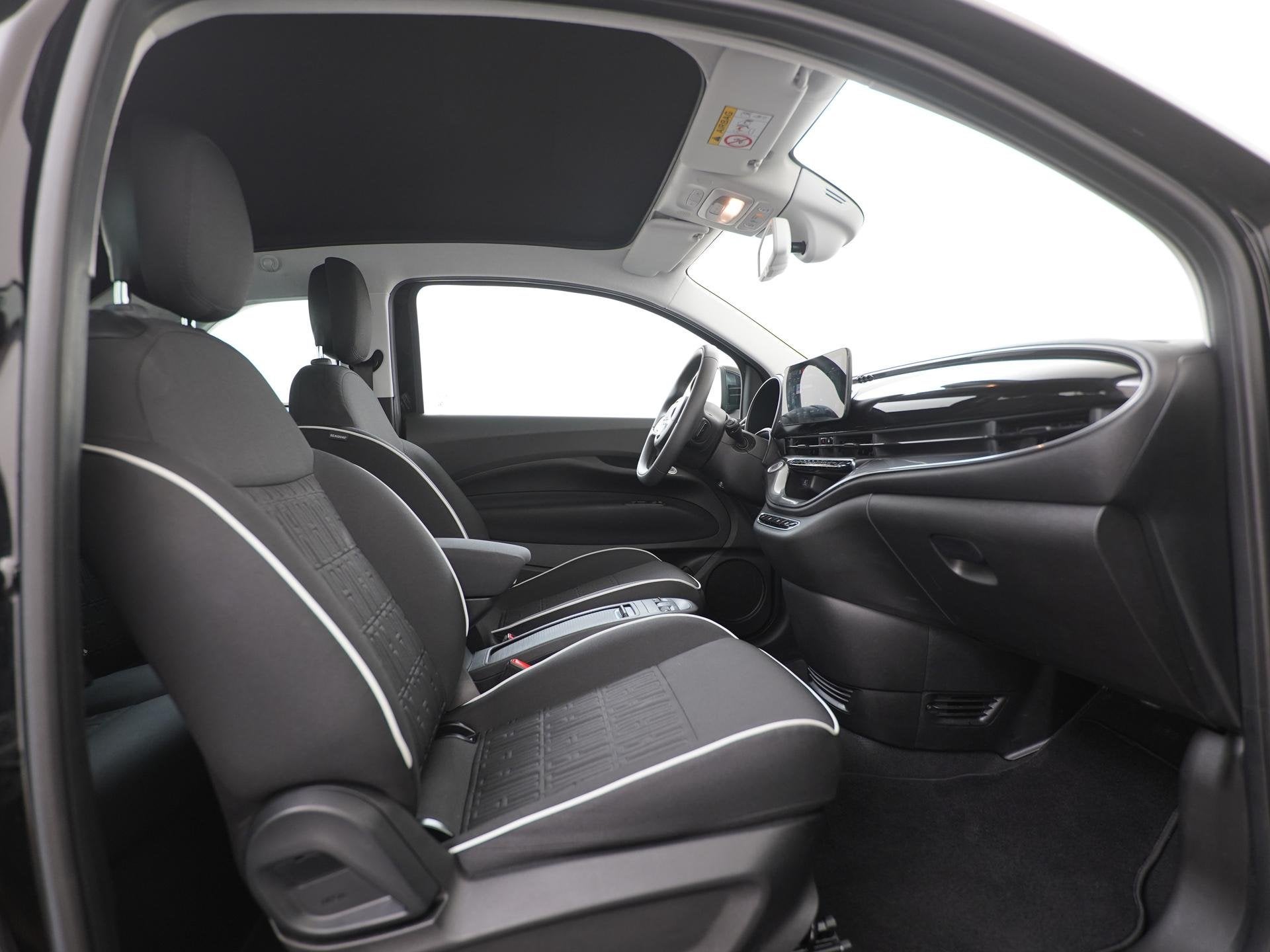 Fiat 500e C Icon 42 kWh | SOH 97% | Camera | Carplay | Stoel, Stof, Gebruikt, 118 pk, 4 stoelen