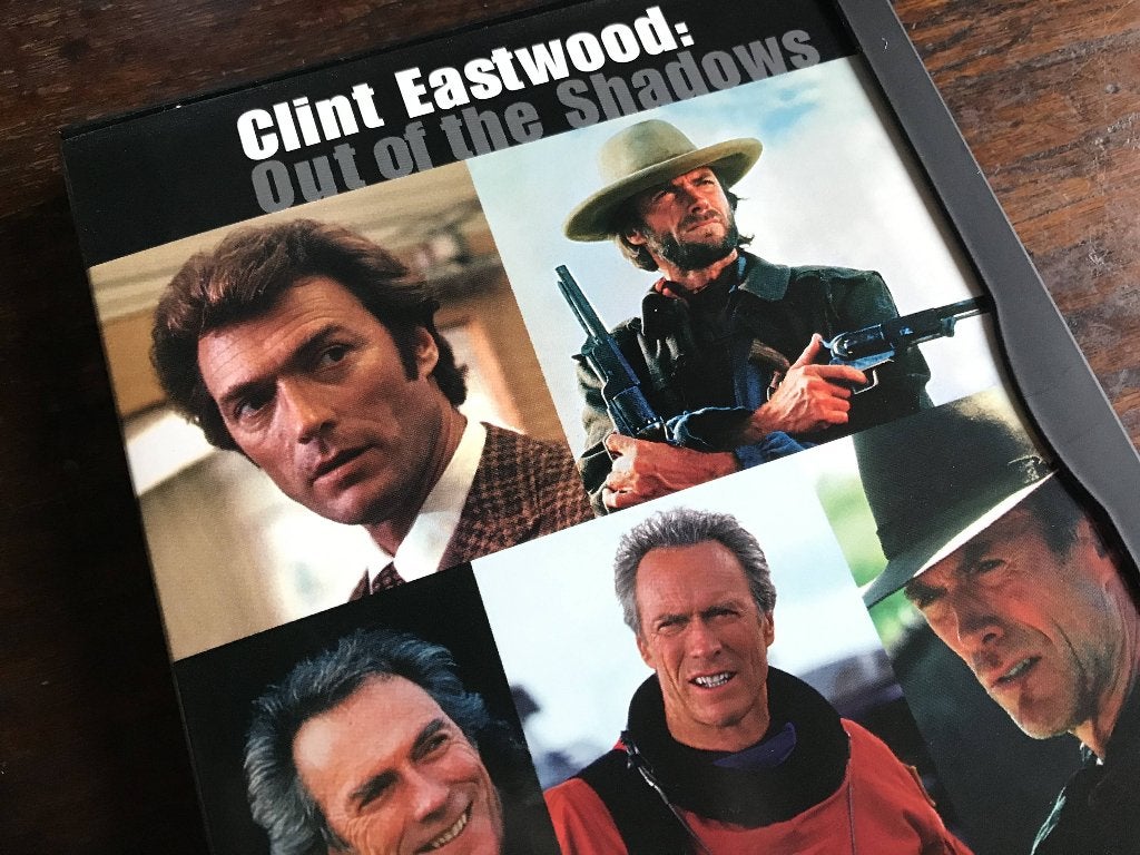 CLINT EASTWOOD - OUT OF THE SHADOWS - UK Import Docu – DVD, Alle leeftijden, Ophalen of Verzenden, Zo goed als nieuw, Import