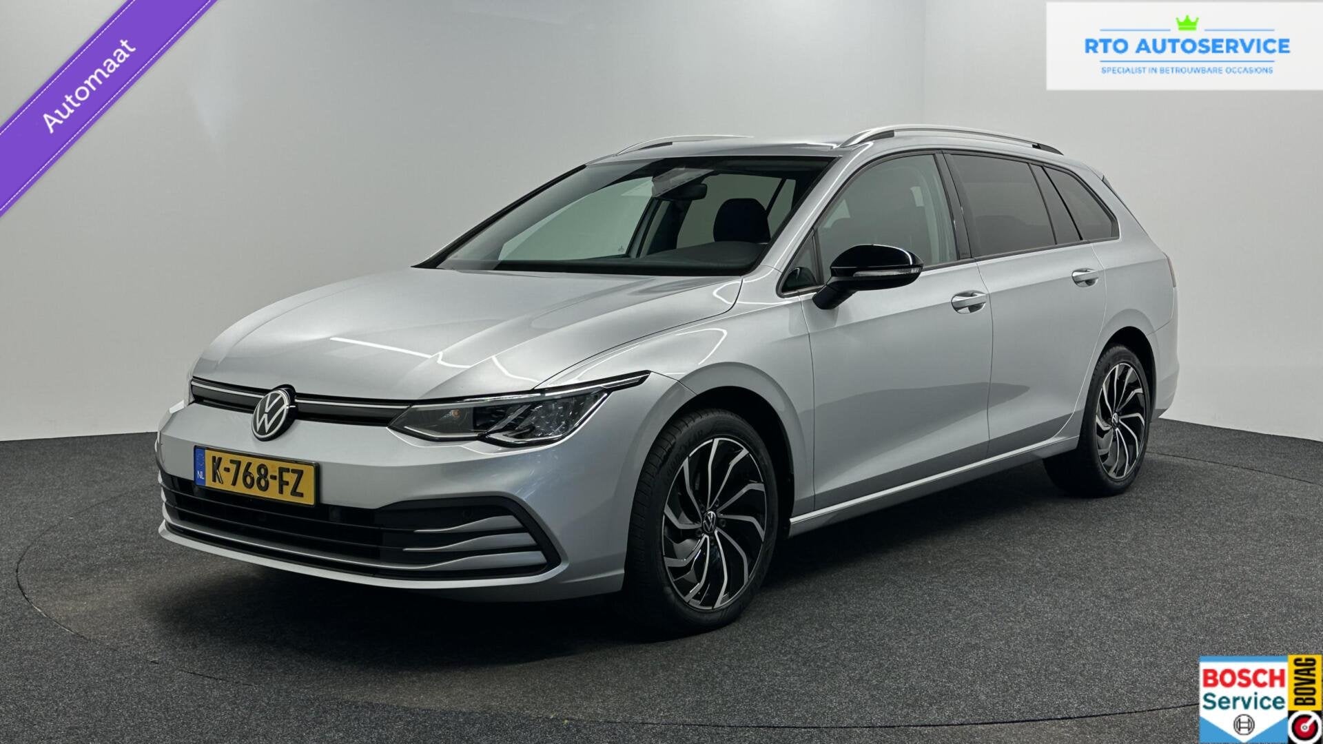 Volkswagen Golf Variant 1.0 eTSI Life CAMERA CARPLAY NAVI CR, Auto's, Stof, Gebruikt, Met garantie (alle), 19 km/l