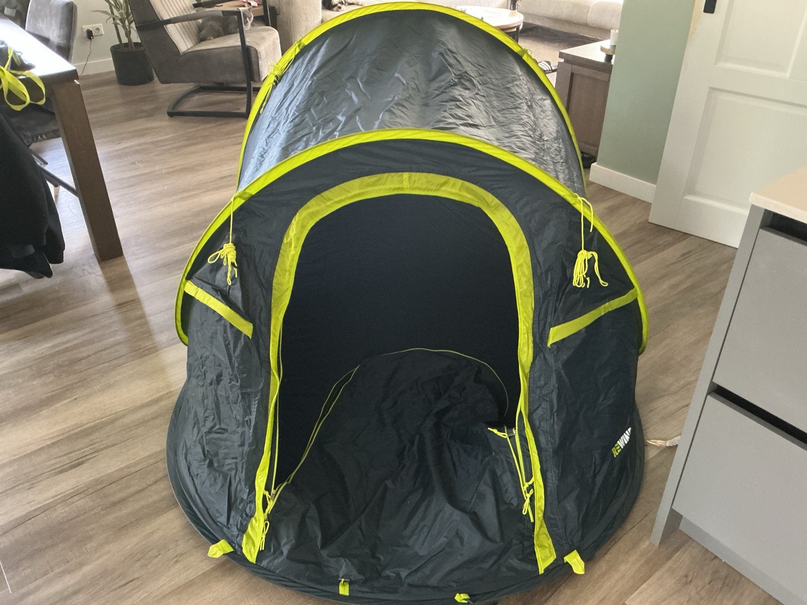 Quechua 2 Seconds tent, 2 stuks - 2 persoons - nieuw, Ophalen of Verzenden, Zo goed als nieuw, Tot en met 2