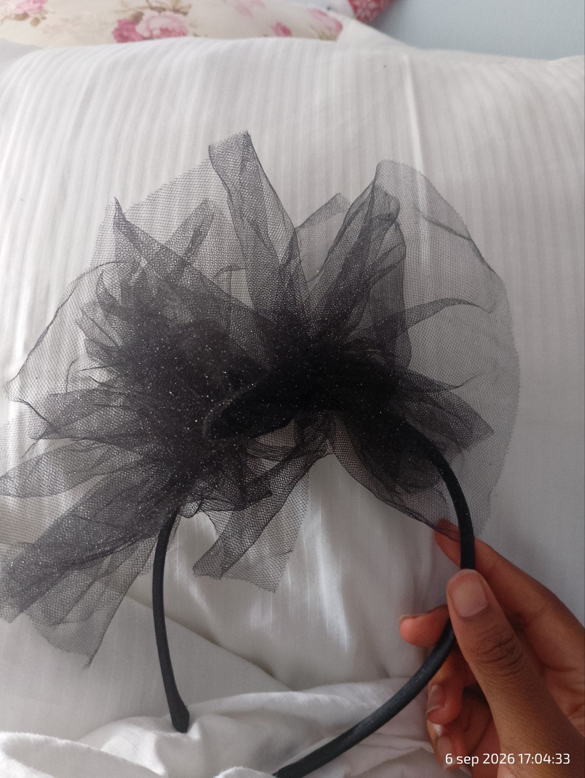 Zwarte haarband met tule decoratie, H&M, Hoed, Nieuw, One size fits all