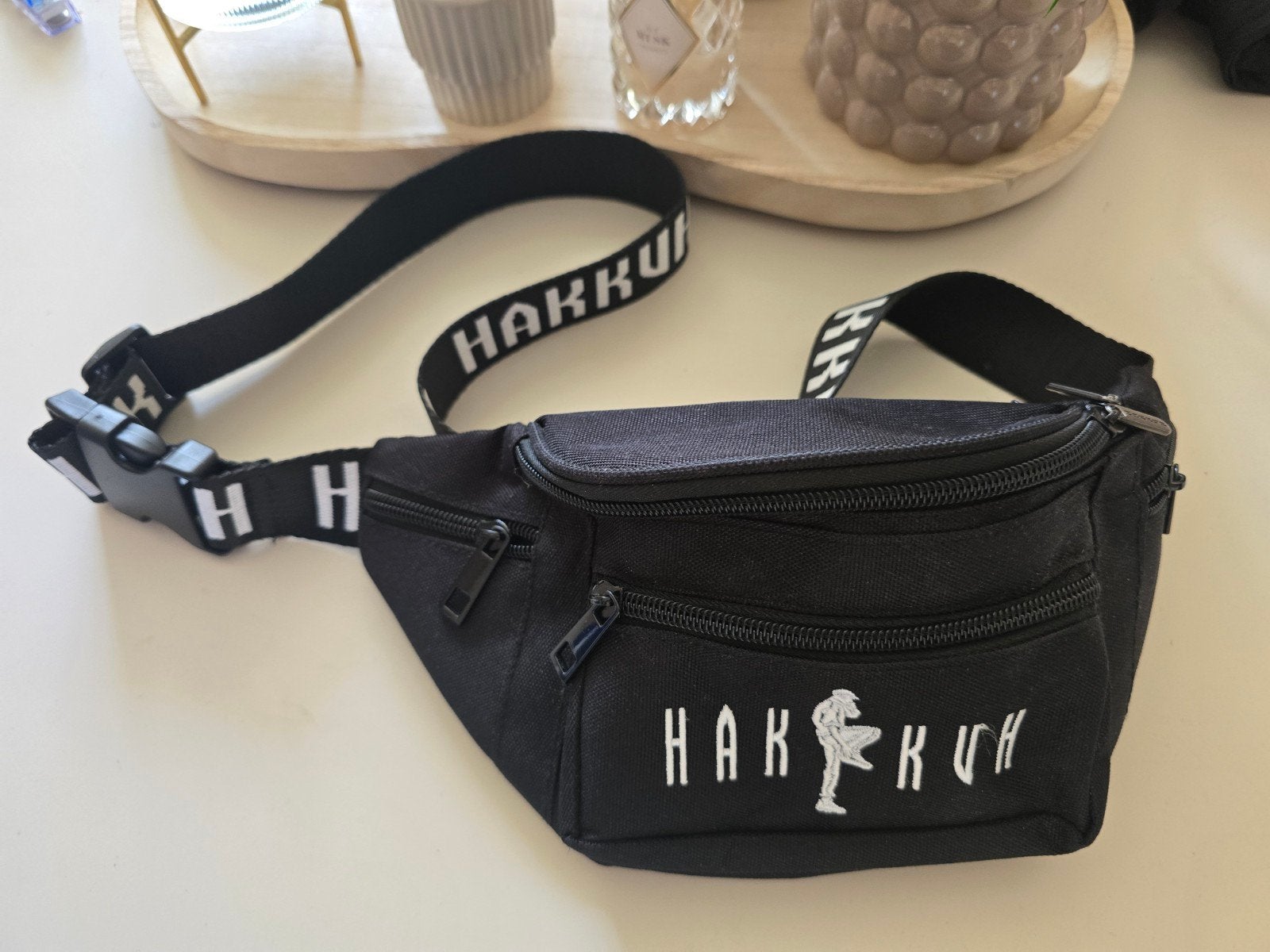 Hakkuh, Ophalen, Nieuw