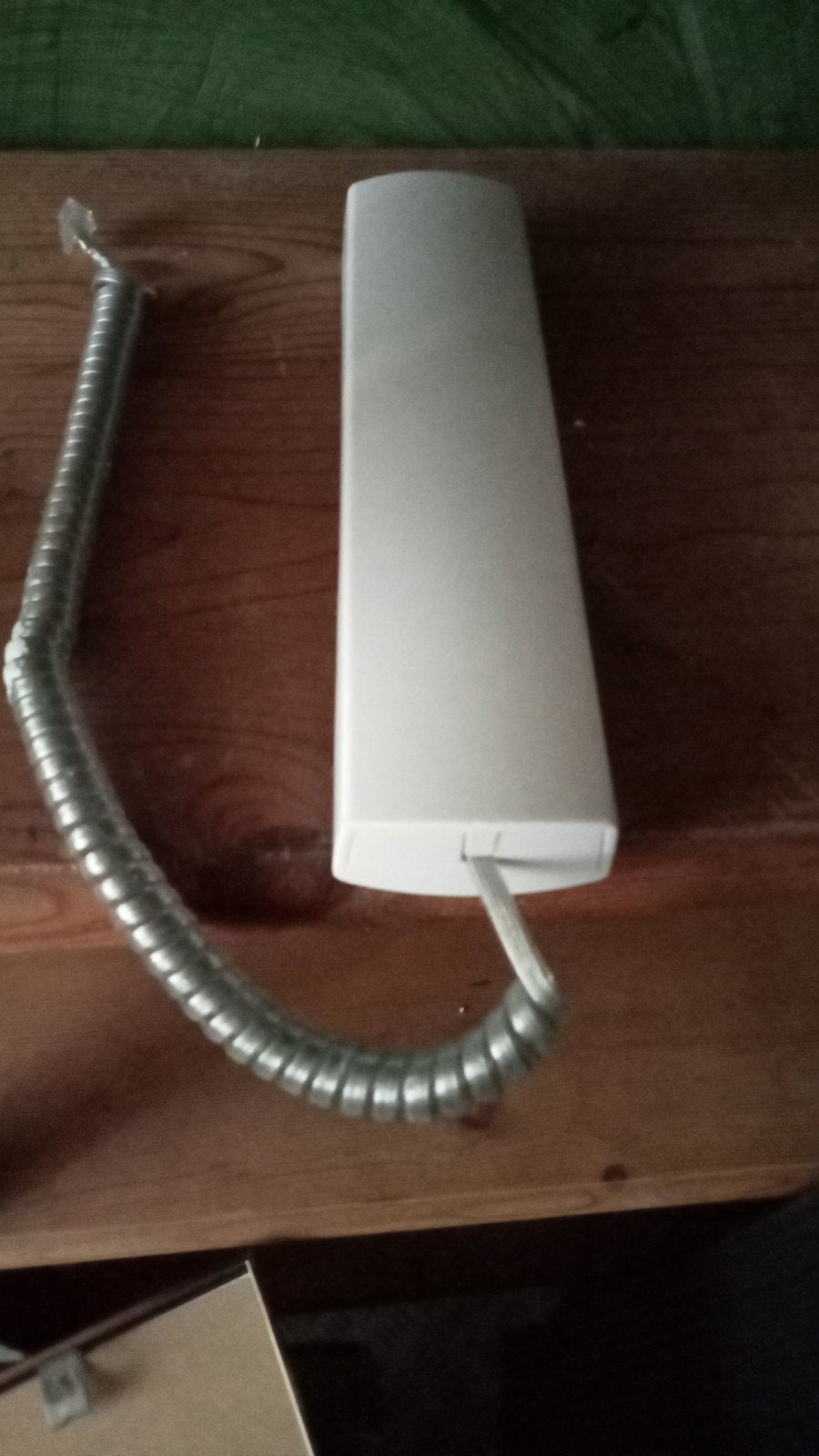 Vintage wandtelefoon met spiraalkabel, Telecommunicatie, Ophalen of Verzenden, Gebruikt