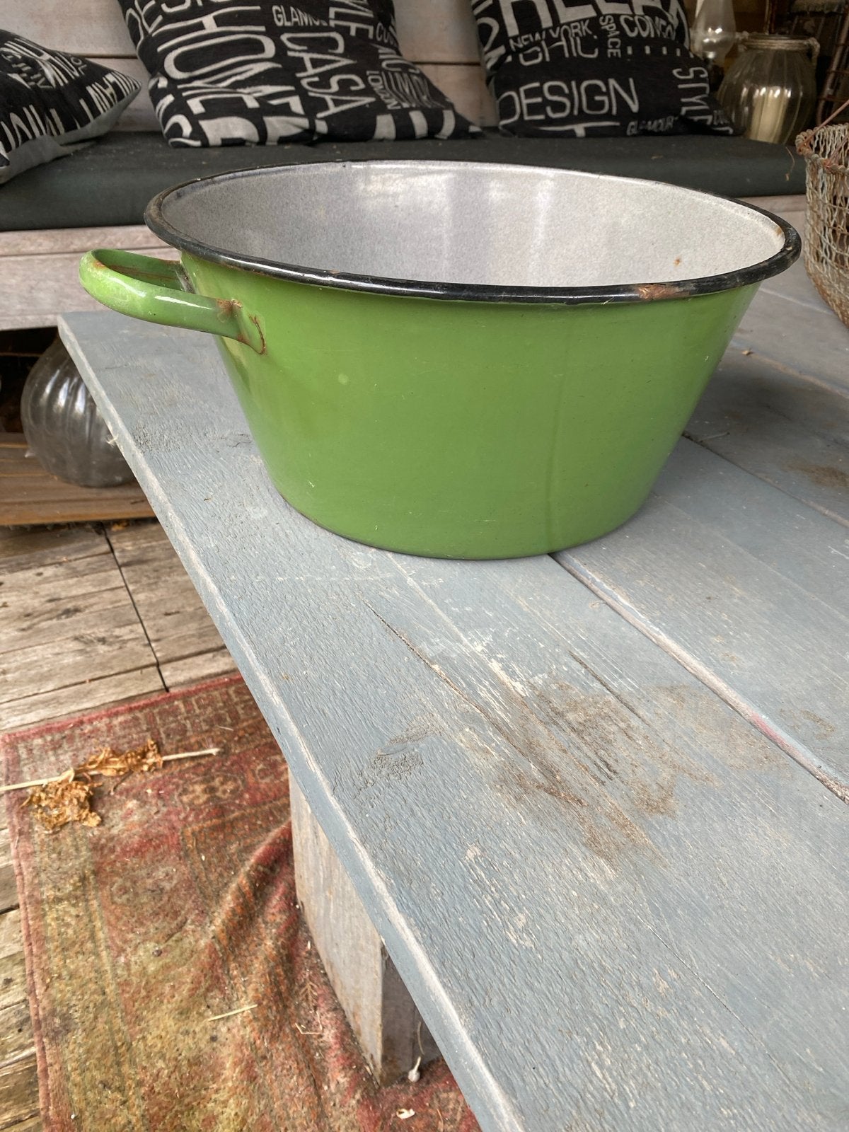 Vintage Groene Emaille Waskom/Schaal met Handvatten, Antiek en Kunst, Antiek | Schalen, Ophalen of Verzenden