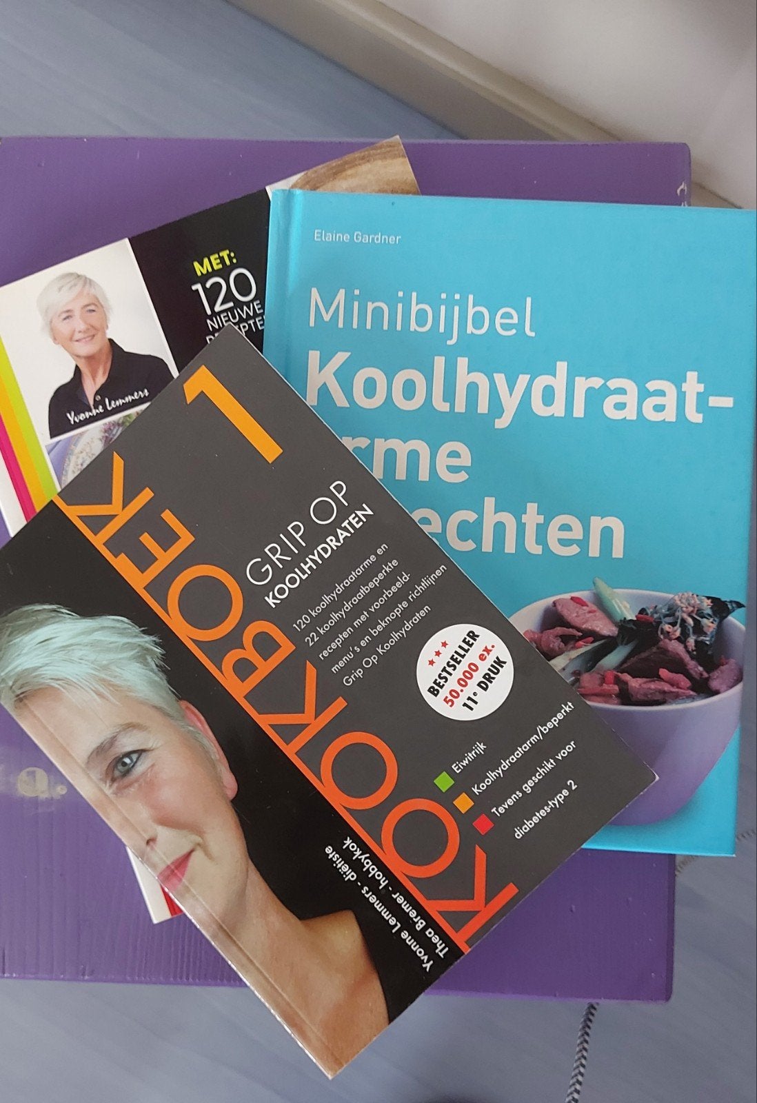 Kookboek Grip op Koolhydraten & Minibijbel Koolhydraatarm, Boeken, Hoofdgerechten, Gezond koken, Ophalen of Verzenden, Zo goed als nieuw
