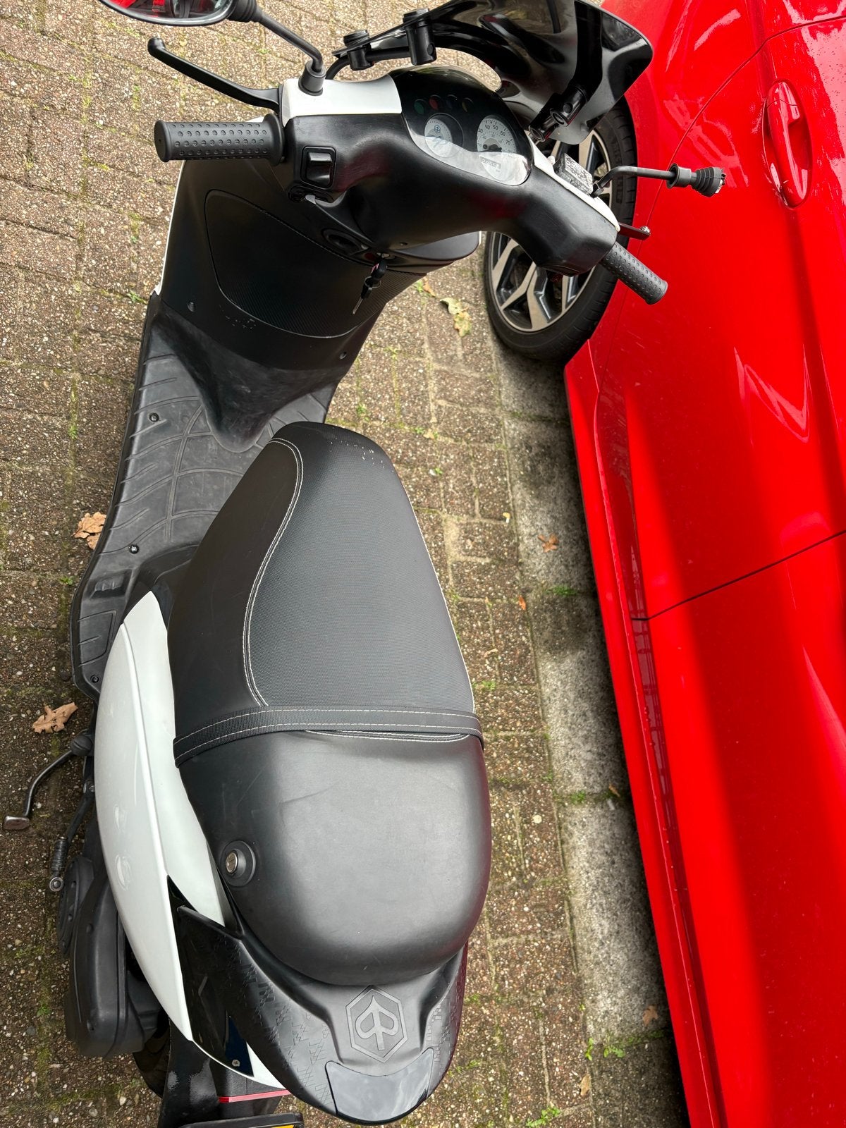 Foto 6 van Piaggio Zip 4-takt 2006 met officiële milieuzone ontheffing