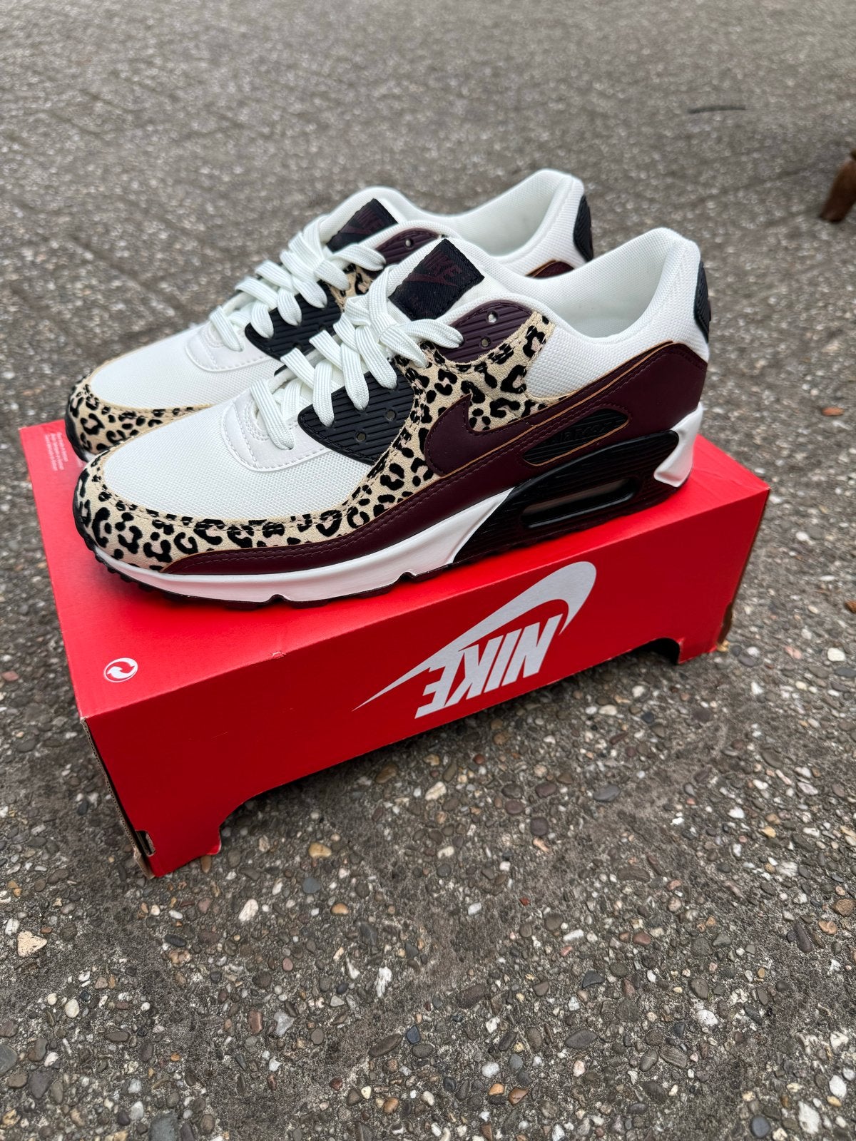Nike Air Max 90 Leopard Print Dames Sneakers, Kleding | Dames, Schoenen, Ophalen of Verzenden, Nieuw, Overige kleuren, Sneakers of Gympen